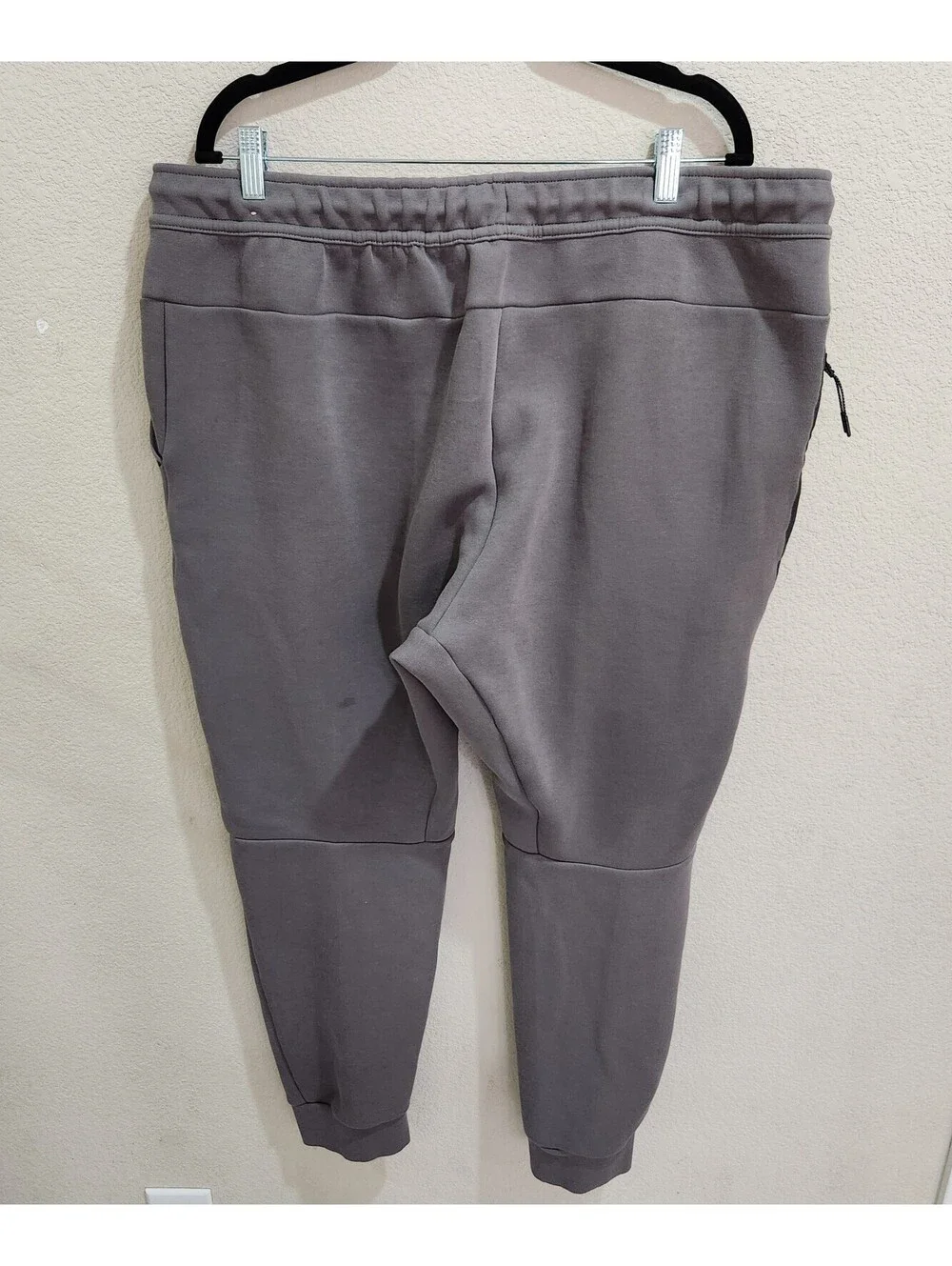 Nike Tech Fleece Joggers Sweatpants Men’s Size 2XL XXL Cave Stone/Black active